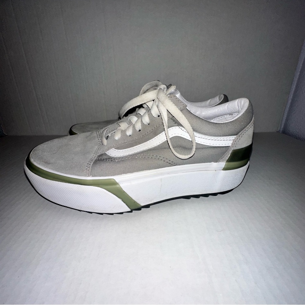Vans Stacked Platform Shoe Sneaker Gray Green Women’s Size 7.5